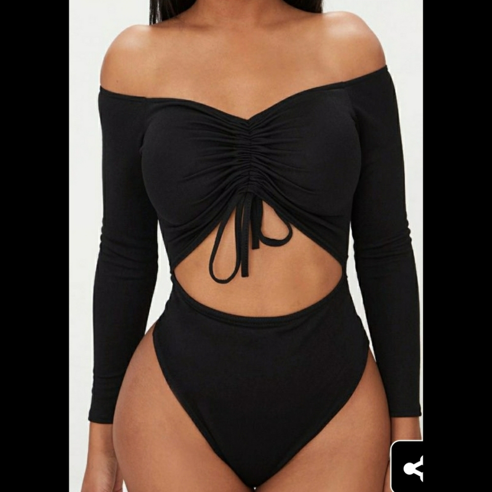PrettyLittleThing Black Tie Front Bodysuit